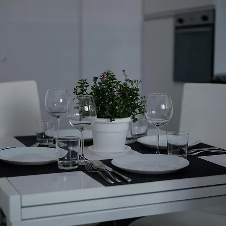 Apartment Domus - Catullo -