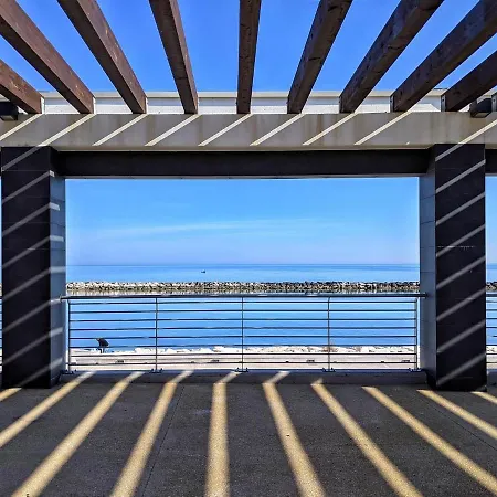 Apartamento Domus - Catullo - *