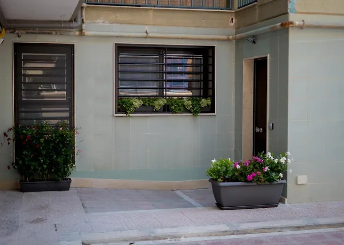 Domus - Catullo - * Bari