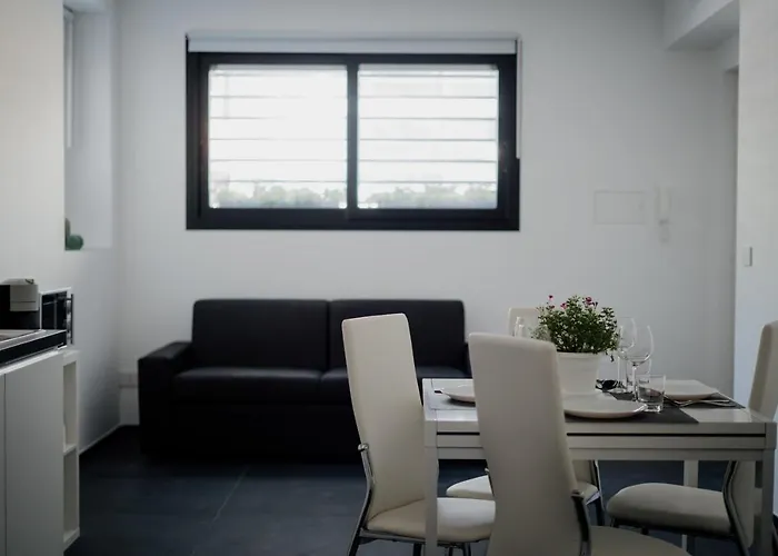 Domus - Catullo - * Bari