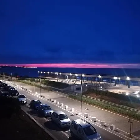 Domus - Catullo - Апартаменты Бари