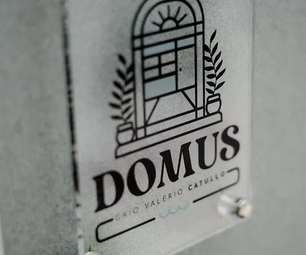 Apartment Domus - Catullo -